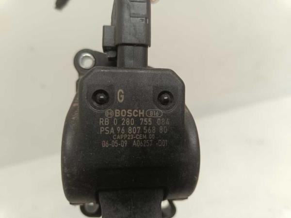 PEDALE GAZ CITROEN C2 2003-2009/ C3 2002-2013/ C4 2004-2011/ PEUGEOT 207 2006-2013/ 1007 2005-2009 - Vue 3